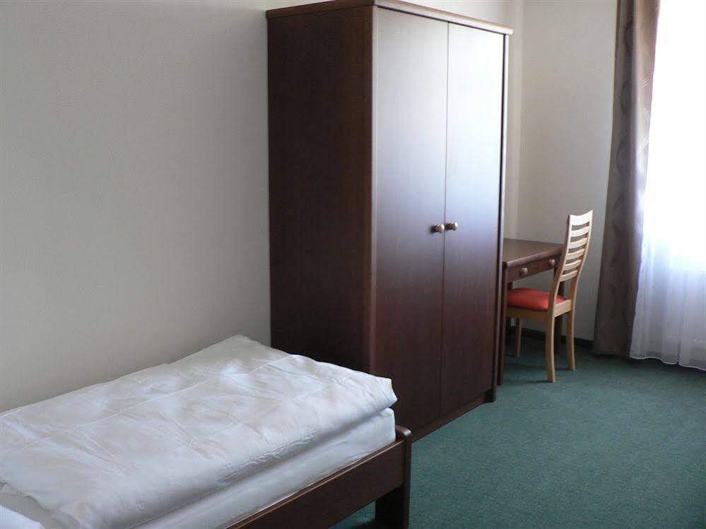 Pytloun Wellness Hotel Hasistejn Místo المظهر الخارجي الصورة
